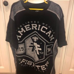 EUC! Black/White American Fighter T-shirt Men’s S